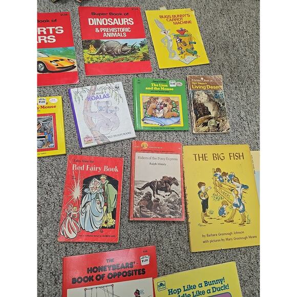 Lot of 19 Vintage Mixed Authors Paperback & Hardcover Children's Story Books - Picture 6 of 8